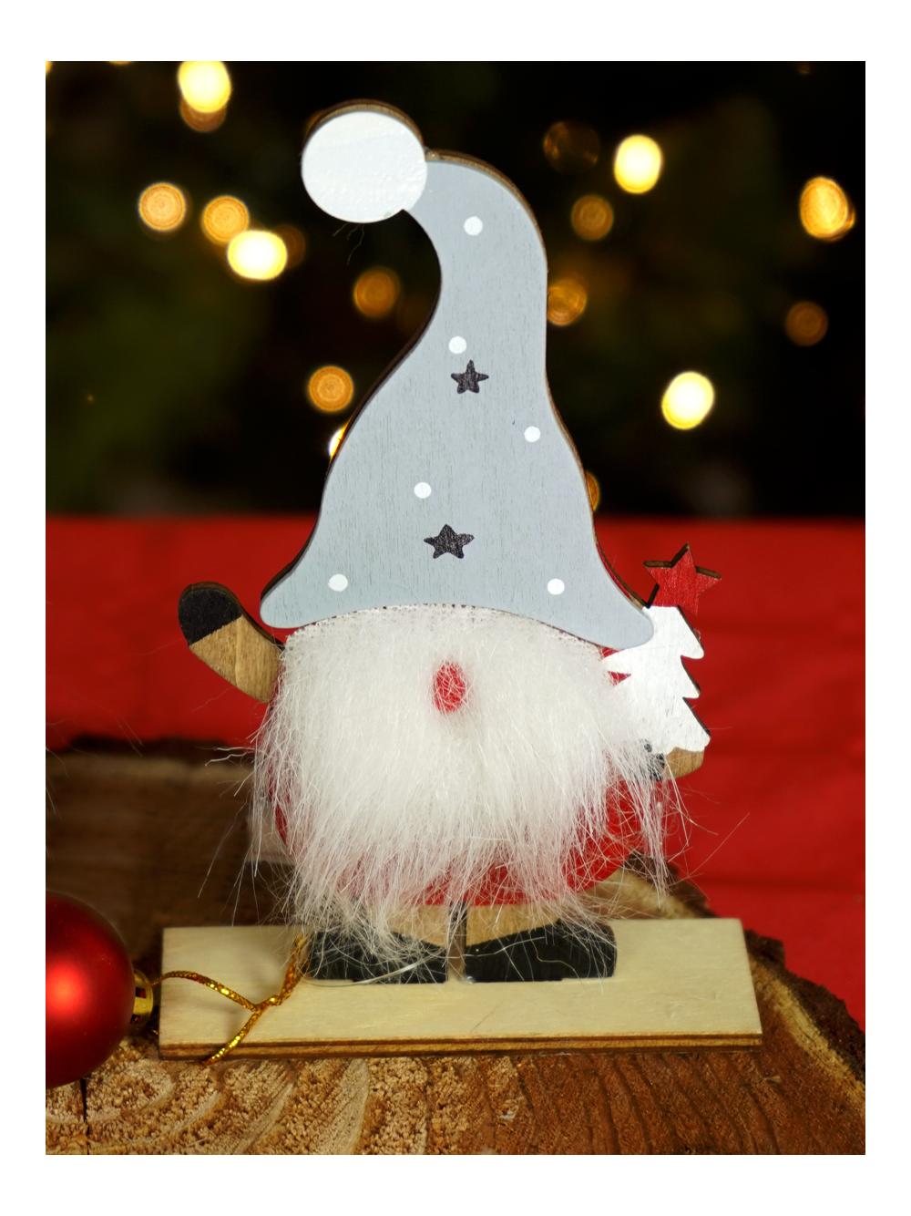 Drewniana dekoracja - skrzat