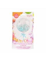 Balon transparentny na patyczku z konfetti niebieskim