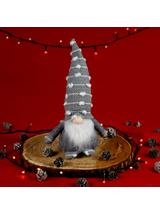 Skrzat z czapką w kropki - szary