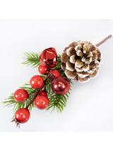 Zimowa gałązka zdobiona