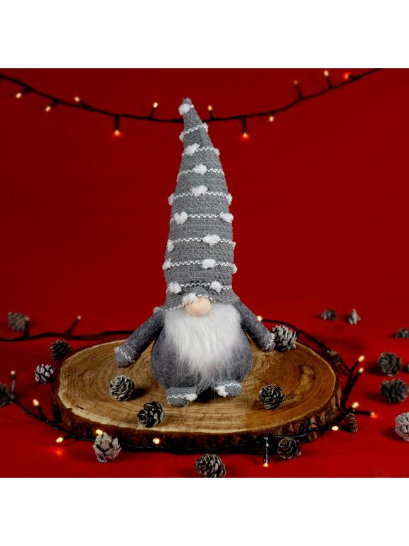 Skrzat z czapką w kropki - szary